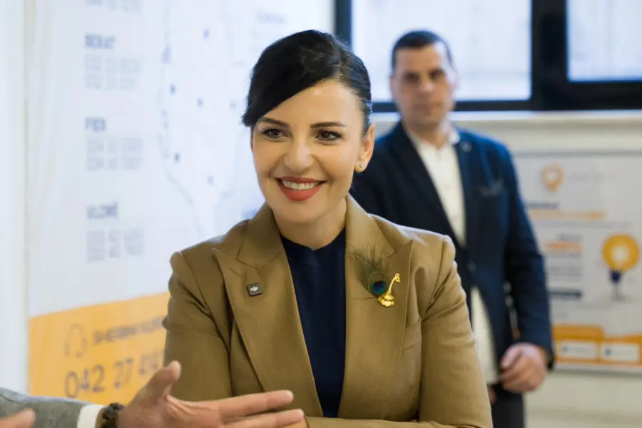 Balluku : Çmimi i energjisë elektrike do të ulet duke filluar nga data 1 Janar