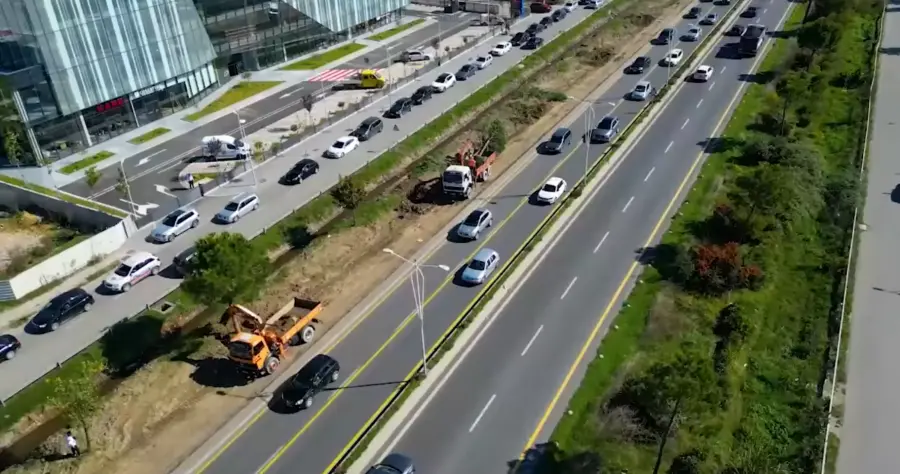 Zgjerimi autostradës Tiranë- Durrës , Rama poston pamjet në rrjete sociale