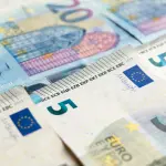 Rritje e kursimeve në euro: Banka e Shqipërisë raporton depozita më të larta në qershor