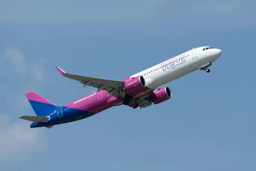 Wizz Air fillon operacionet ajrore nga Tirana në Salerno