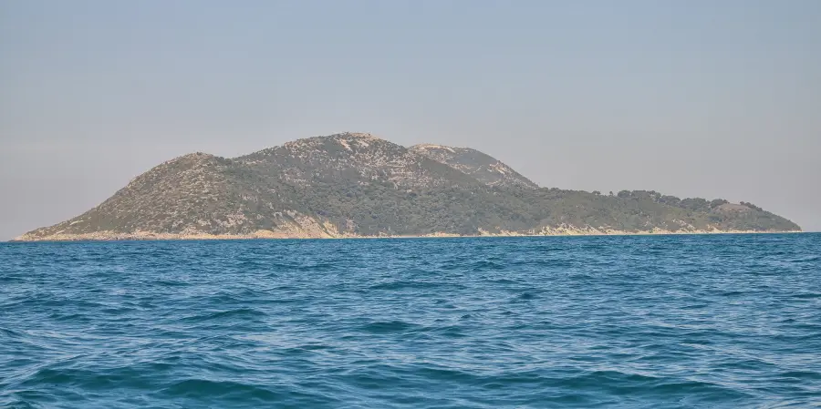 Sazan dhe Zvërnec, projektet turistike synojnë segmentin premium por procesi mbetet i lidhur me kushtet mjedisore