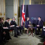 Hoxha takon homologen britanike: Thellimi i bashkëpunimit strategjik dhe operacional