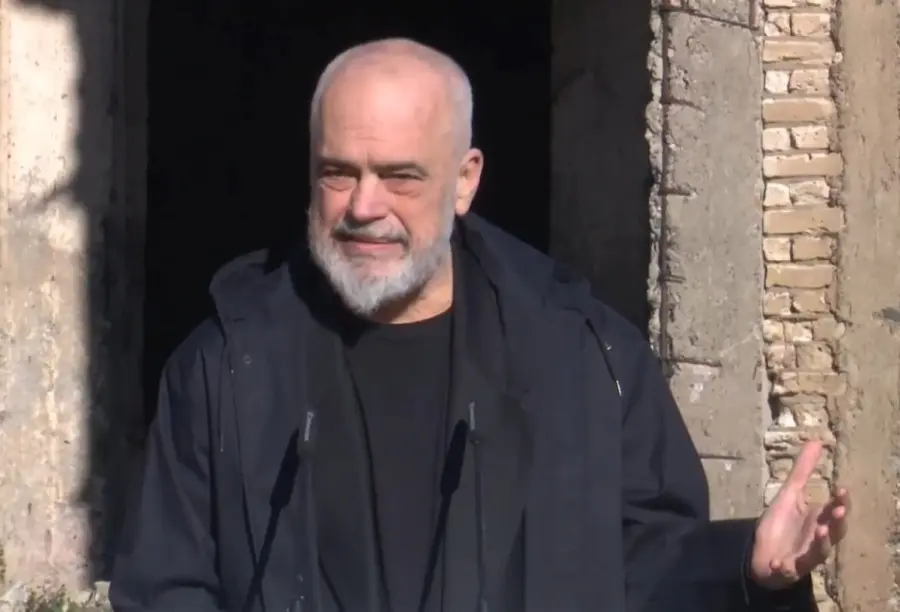 Projekti për Parkun Tematik Retro Bulqizë 2024 një motor ekonomik i cili u prezantua sot nga Edi Rama