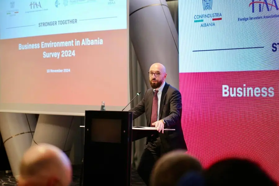 Zv.Ministri Enkelejd Musabelliu: Rezultatet e sondazhit mbi klimën e biznesit në Shqipëri 2024 japin injale Pozitive