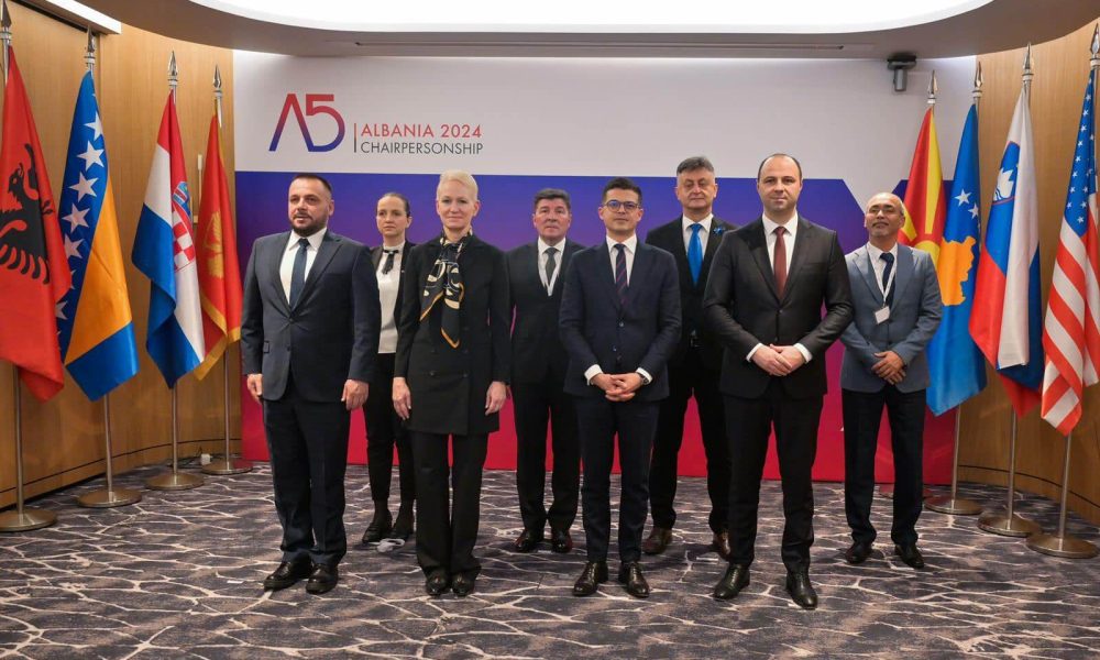 Ministrat e Mbrojtjes së vendeve antare